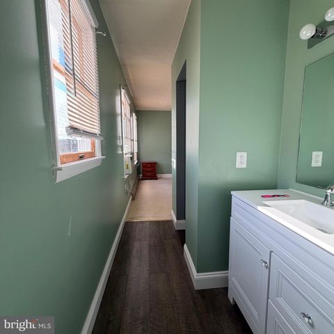 209 SOMERSET DR, Stephens City, VA 22655