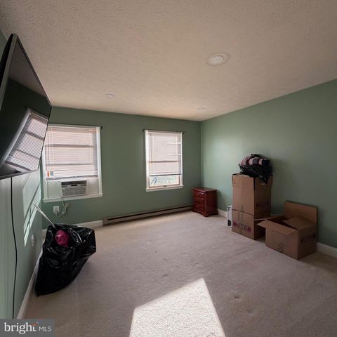 209 SOMERSET DR, Stephens City, VA 22655