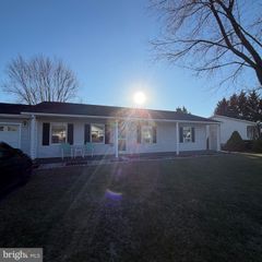 209 SOMERSET DR, Stephens City, VA 22655