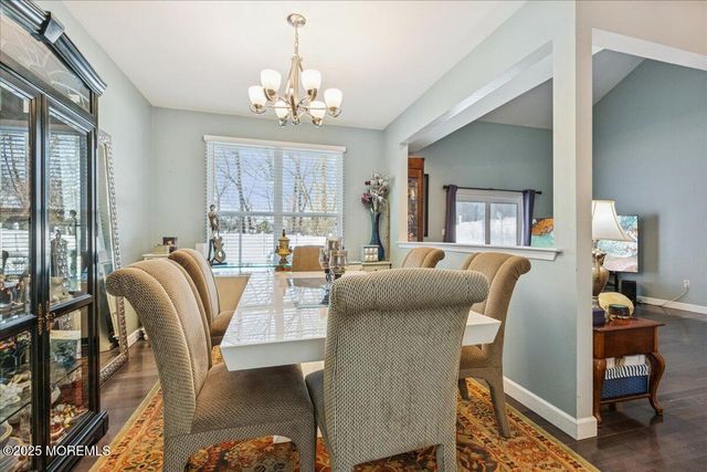 16 Longbrooke Lane 16, Freehold, NJ 07728