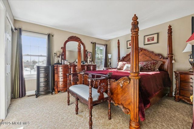 16 Longbrooke Lane 16, Freehold, NJ 07728