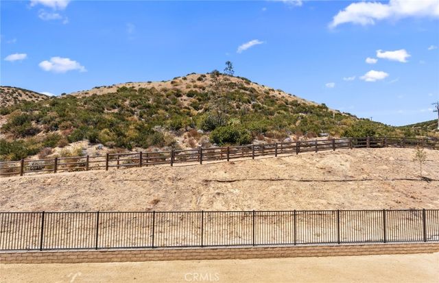 11826 Canoga Avenue, Chatsworth, CA 91311