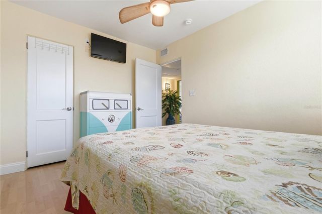6700 SUNSET WAY 206, St Pete Beach, FL 33706
