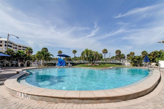 6700 SUNSET WAY 206, St Pete Beach, FL 33706