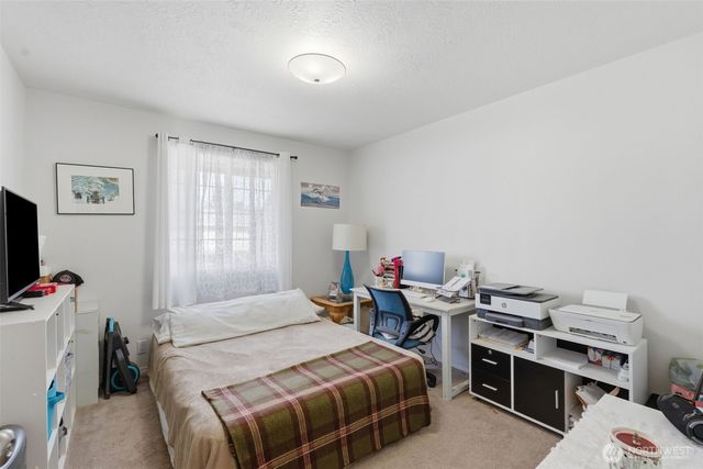 3206 Olympia Way, Longview, WA 98632