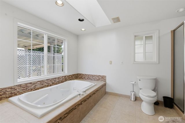 3206 Olympia Way, Longview, WA 98632