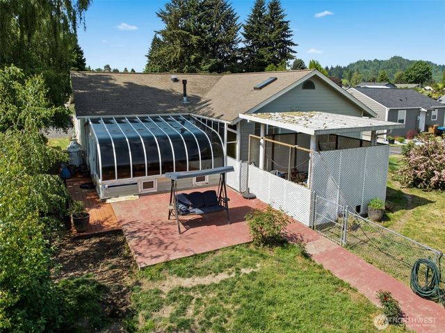 3206 Olympia Way, Longview, WA 98632