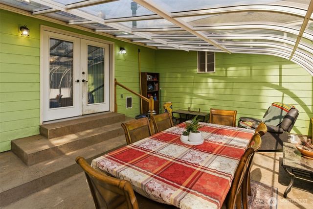 3206 Olympia Way, Longview, WA 98632