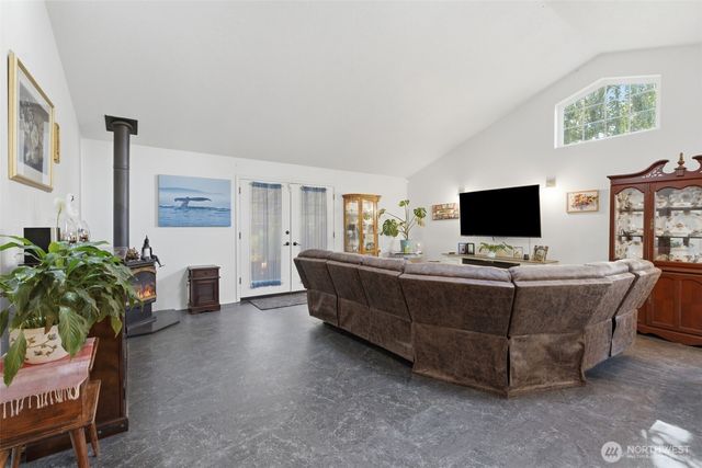 3206 Olympia Way, Longview, WA 98632