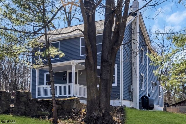 36 Lower Skillman Street, Hampton Boro, NJ 08827