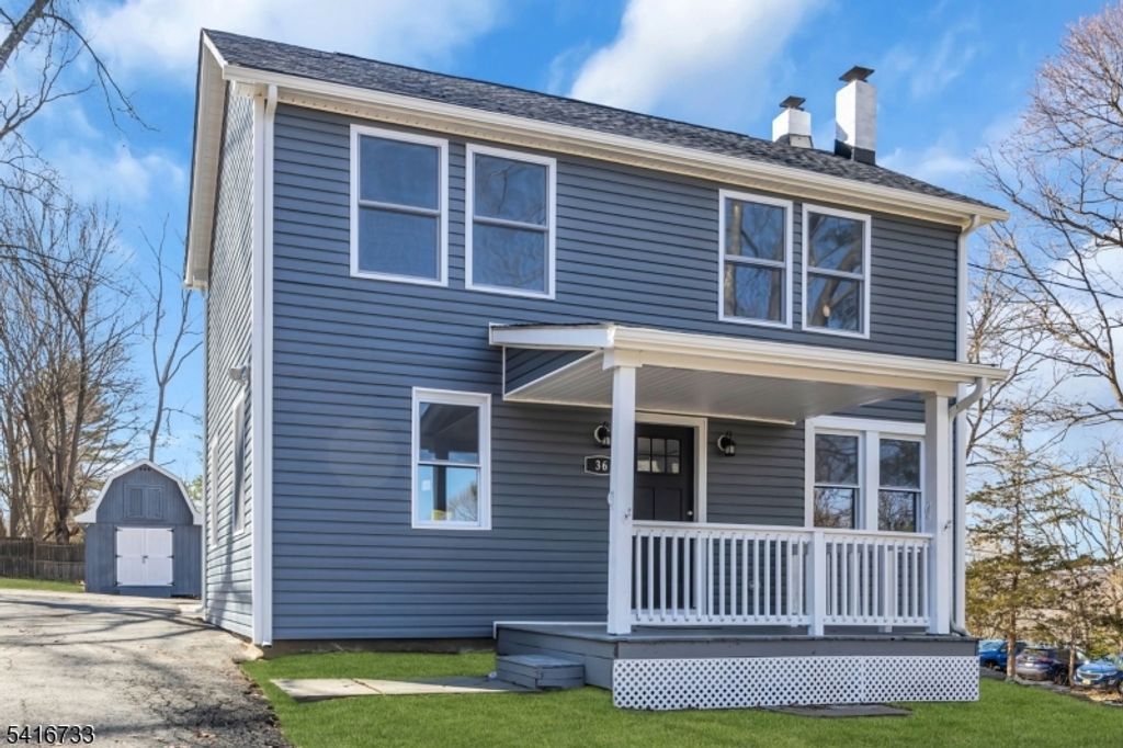 36 Lower Skillman Street, Hampton Boro, NJ 08827