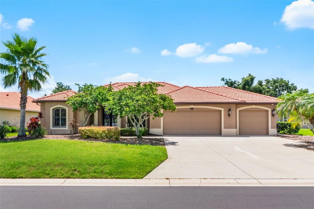 Image 1 of property listing at 289 PETREL TRAIL, Bradenton, FL 34212