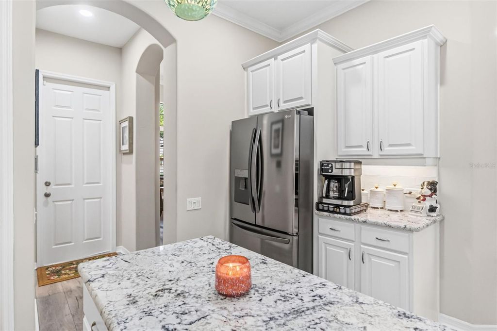 Image 17 of property listing at 289 PETREL TRAIL, Bradenton, FL 34212