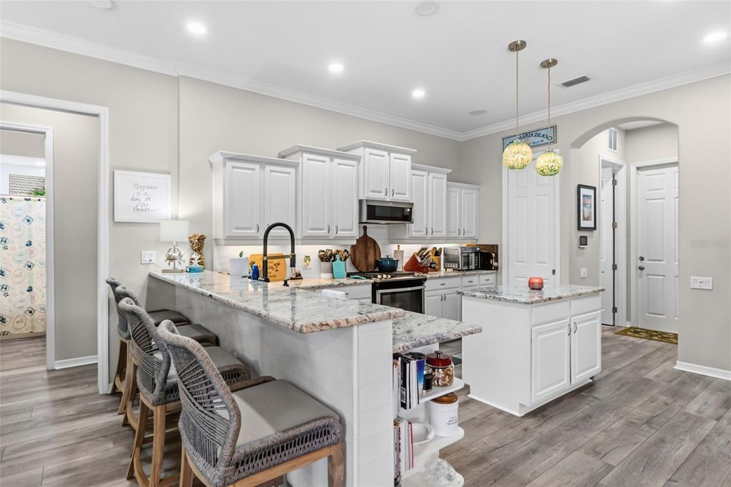 Image 20 of property listing at 289 PETREL TRAIL, Bradenton, FL 34212