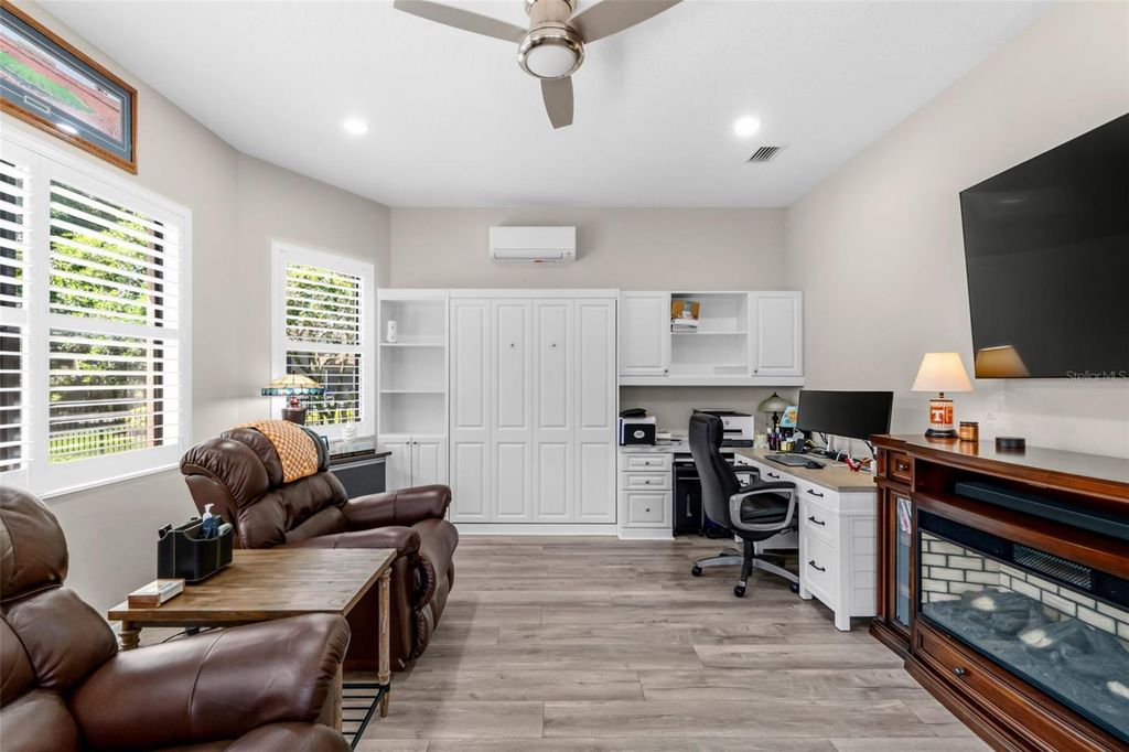 Image 28 of property listing at 289 PETREL TRAIL, Bradenton, FL 34212