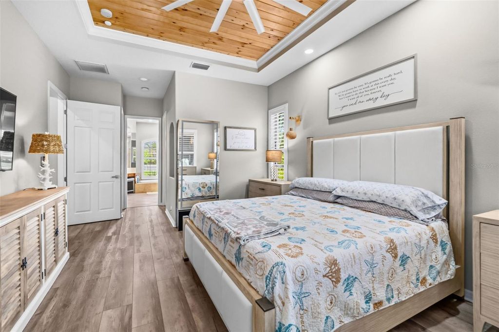 Image 39 of property listing at 289 PETREL TRAIL, Bradenton, FL 34212