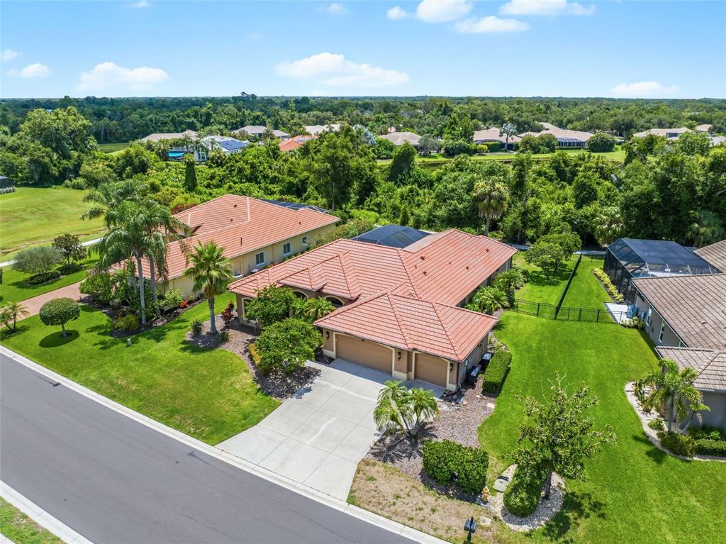 Image 59 of property listing at 289 PETREL TRAIL, Bradenton, FL 34212