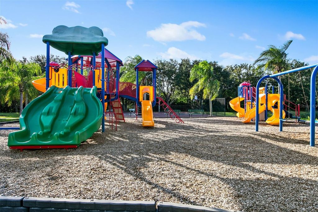 Image 65 of property listing at 289 PETREL TRAIL, Bradenton, FL 34212