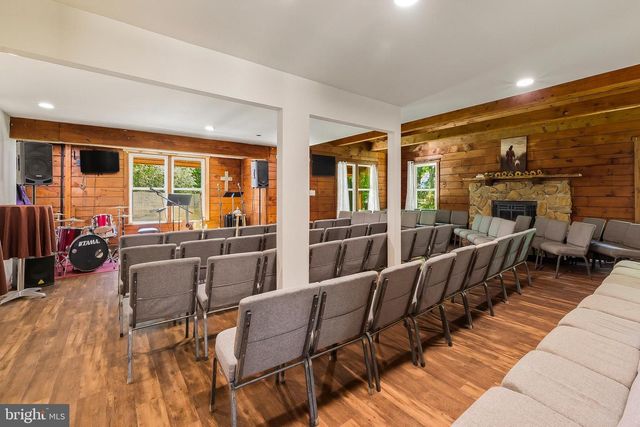 1756 DELSEA DR, Franklinville, NJ 08322