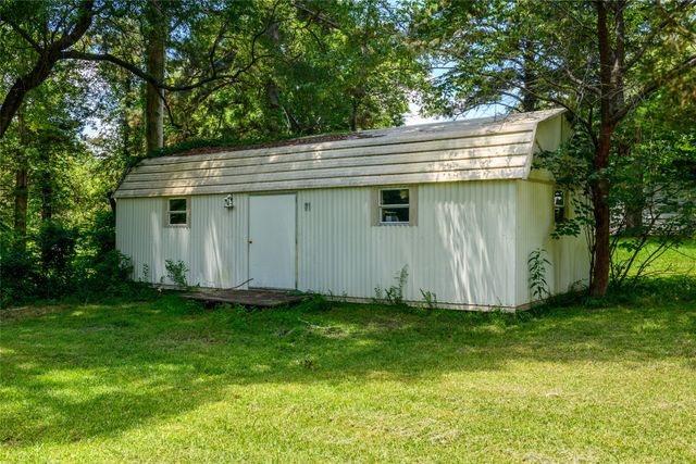 802 Caddo Lease, Mooringsport, LA 71060