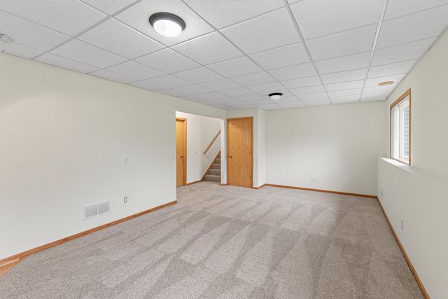 320 12th Street, Farmington, MN 55024