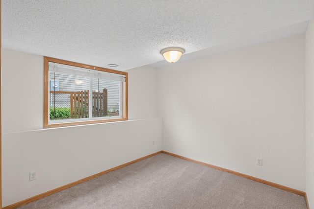 320 12th Street, Farmington, MN 55024