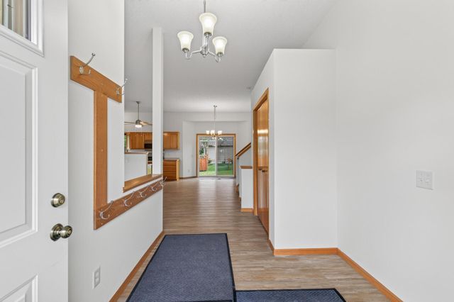 320 12th Street, Farmington, MN 55024