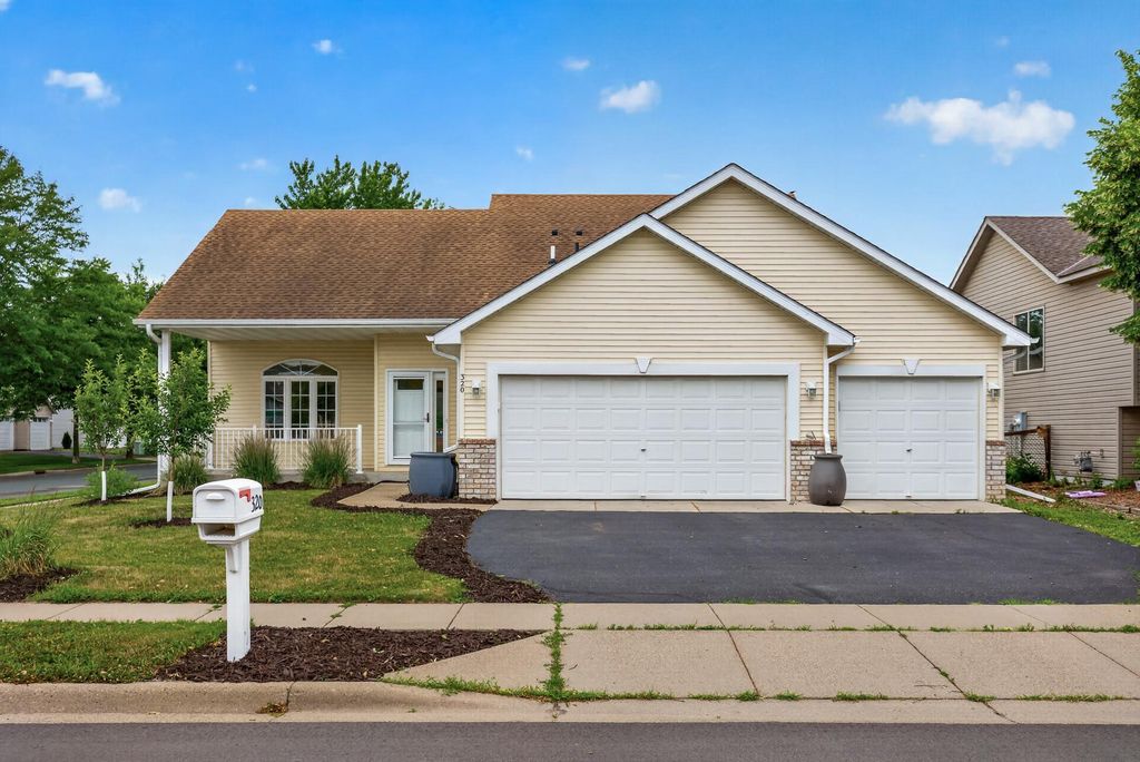320 12th Street, Farmington, MN 55024 — photo 2