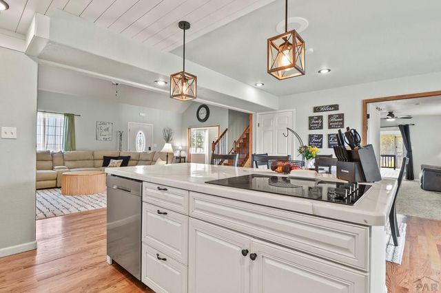 481 S Tejon Ave, Pueblo West, CO 81007