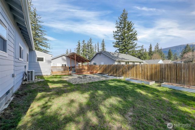 212 7th Street, Gold Bar, WA 98251