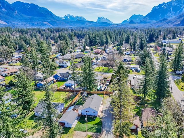 212 7th Street, Gold Bar, WA 98251