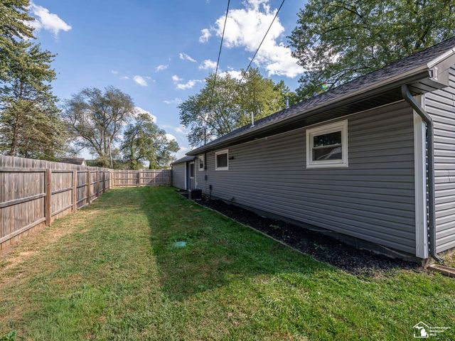 8307 Whiteford Road, Whiteford Twp, MI 49267