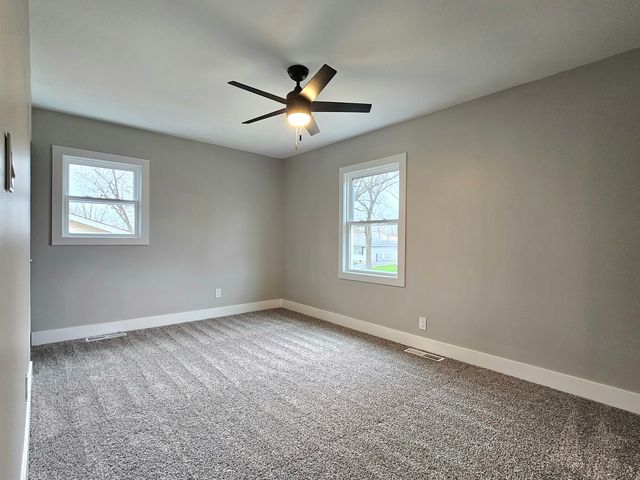 919 Dartmouth Avenue, Matteson, IL 60443
