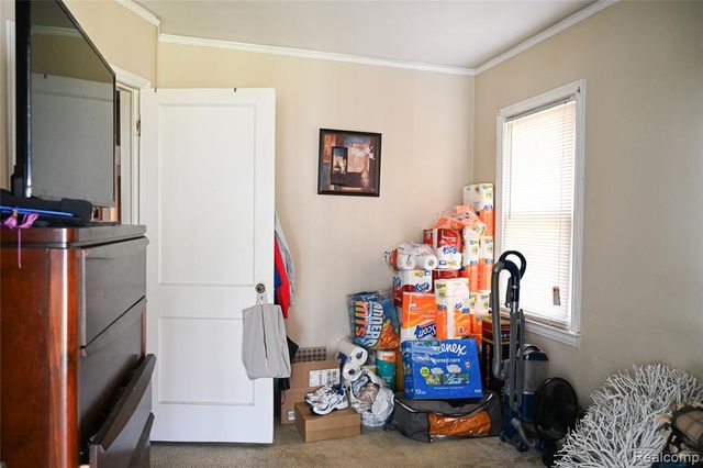 19330 Tracey Street, Detroit, MI 48235