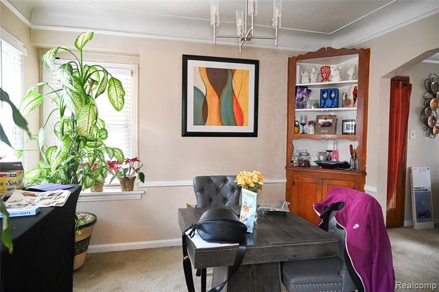 19330 Tracey Street, Detroit, MI 48235