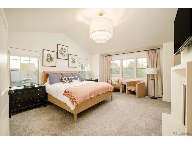 3050 S Bellaire St, Denver, CO 80222