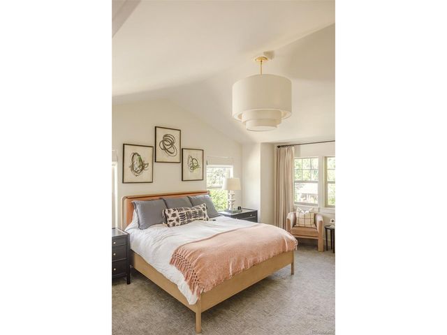 3050 S Bellaire St, Denver, CO 80222