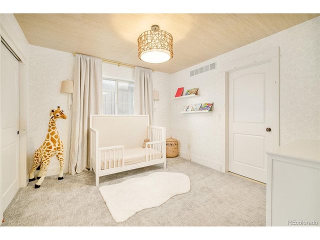 3050 S Bellaire St, Denver, CO 80222