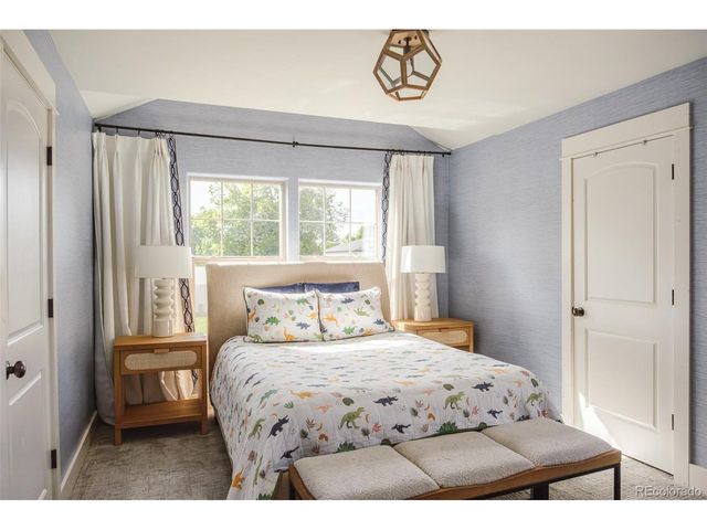 3050 S Bellaire St, Denver, CO 80222