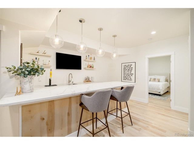 3050 S Bellaire St, Denver, CO 80222