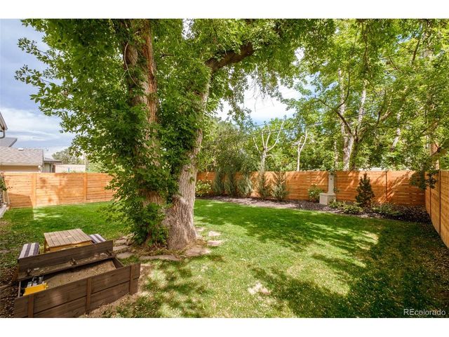 3050 S Bellaire St, Denver, CO 80222