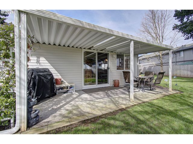 8327 Ne 54TH St, Vancouver, WA 98662