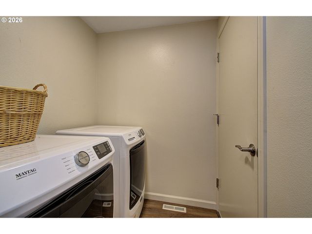 8327 Ne 54TH St, Vancouver, WA 98662