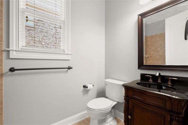 6272 Mount Vernon Oaks Drive, Sandy Springs, GA 30328