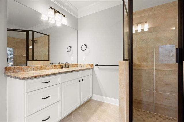 6272 Mount Vernon Oaks Drive, Sandy Springs, GA 30328