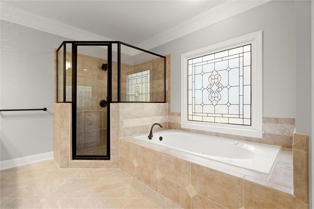 6272 Mount Vernon Oaks Drive, Sandy Springs, GA 30328