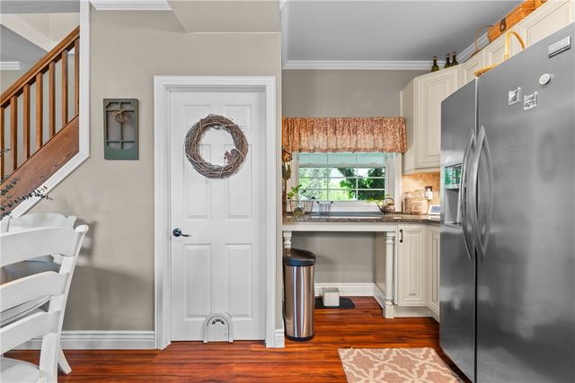 115 W Grandview Avenue, Zelienople Boro, PA 16063