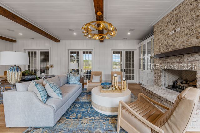 15 Lyonia St, Bluffton, SC 29910