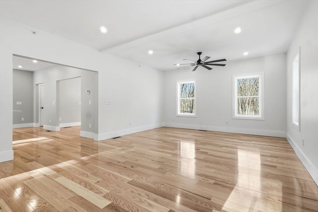 374 Brandy Brow, Haverhill, MA 01830