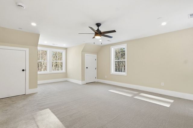 374 Brandy Brow, Haverhill, MA 01830